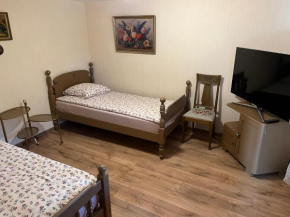 Arbatinės apartamentai - Močiutės namelis